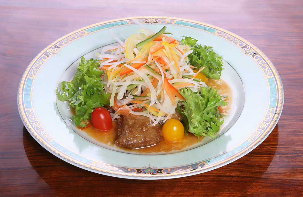 鰹立田揚彩野菜添え